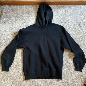Plain black hoodie, no front pocket